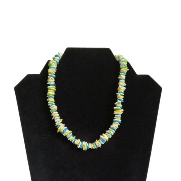 Blue and Green Single Strand Stacked Shell Shard Pieces Choker Style Necklace - Picture 1 of 9